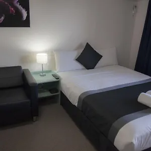 Motel Chermside Court