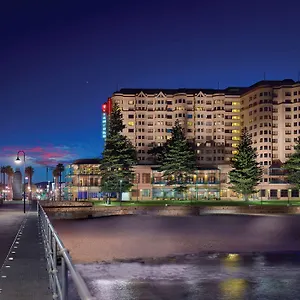 Stamford Grand Adelaide 5* Glenelg